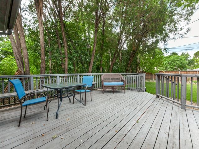 226 Leda Drive, Dallas, TX 75218
