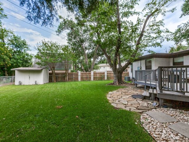 226 Leda Drive, Dallas, TX 75218