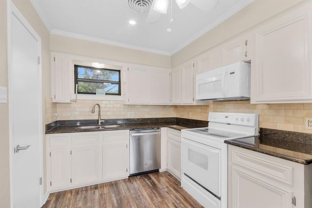 690 High Crest Drive, Point Blank, TX 77364