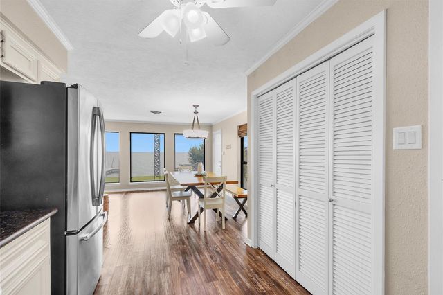 690 High Crest Drive, Point Blank, TX 77364