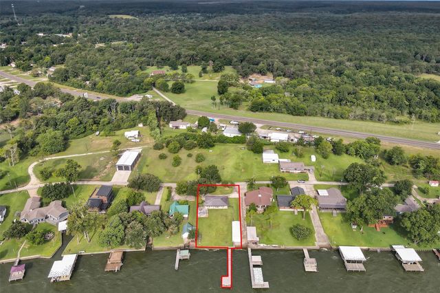 690 High Crest Drive, Point Blank, TX 77364