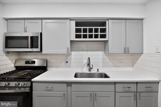 3532 BATH CT, Woodbridge, VA 22193