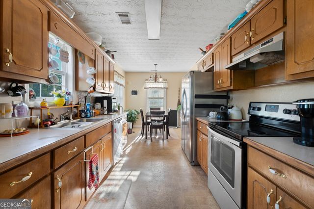20 Centipede Drive, Covington, GA 30016