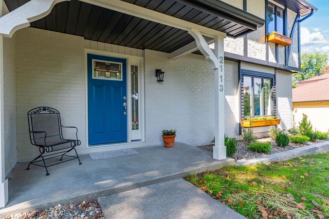 2113 OAK CLIFF DR, Columbia, MO 65203