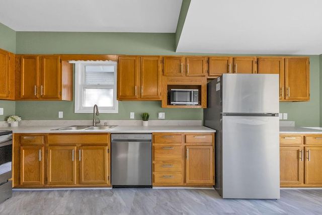 412 S 31st Street, St Joseph, MO 64501