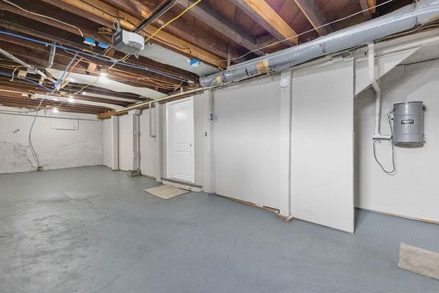 412 S 31st Street, St Joseph, MO 64501