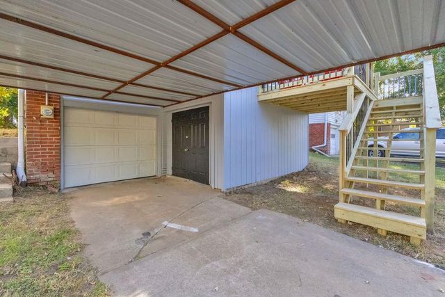 412 S 31st Street, St Joseph, MO 64501