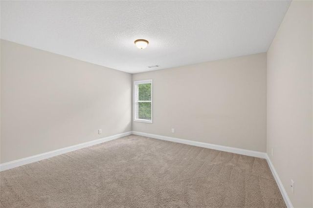 561 Oconee Lane, Commerce, GA 30529