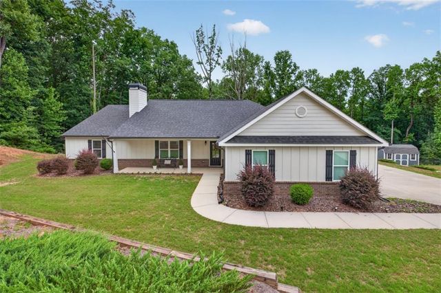 561 Oconee Lane, Commerce, GA 30529