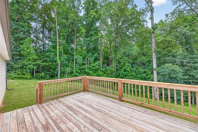 561 Oconee Lane, Commerce, GA 30529