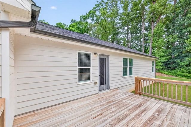 561 Oconee Lane, Commerce, GA 30529