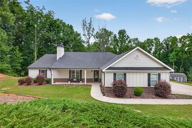 561 Oconee Lane, Commerce, GA 30529