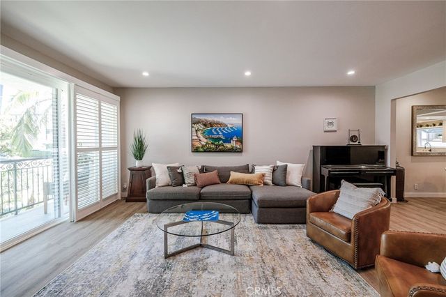 1219 S Catalina, Redondo Beach, CA 90277
