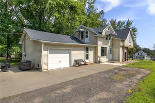 2627 2nd Street #1-2, Eau Claire, WI 54703