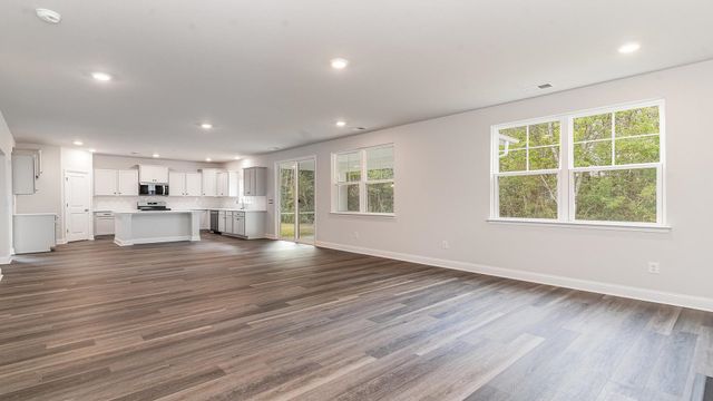 981 Ireland Dr., Longs, SC 29568