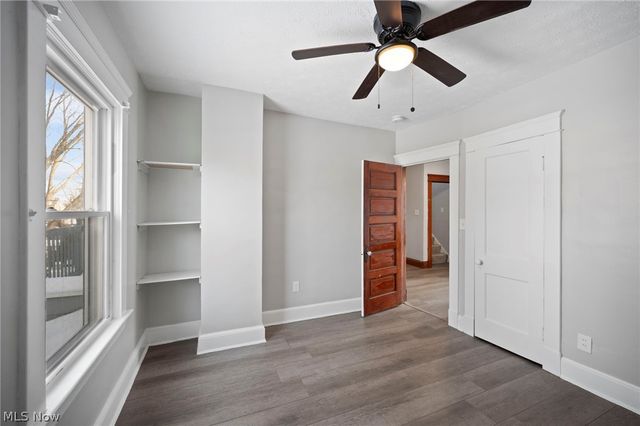 4002 Carlyle Avenue, Cleveland, OH 44109