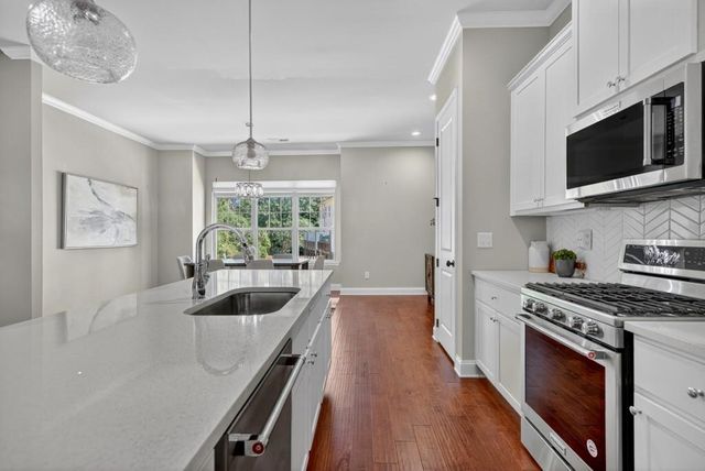 1104 Bakary Ct, Decatur, GA 30032