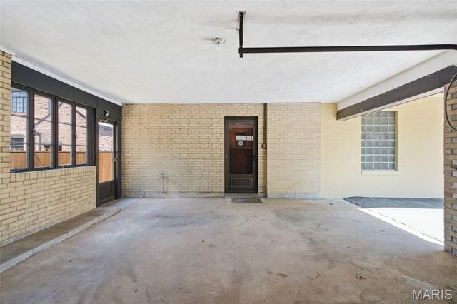 7301 Ravinia Drive, Pasadena Hills, MO 63121