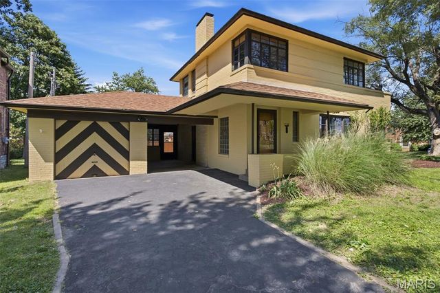 7301 Ravinia Drive, Pasadena Hills, MO 63121