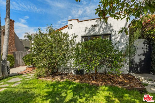 2366 Edgewater Terrace, Los Angeles, CA 90039