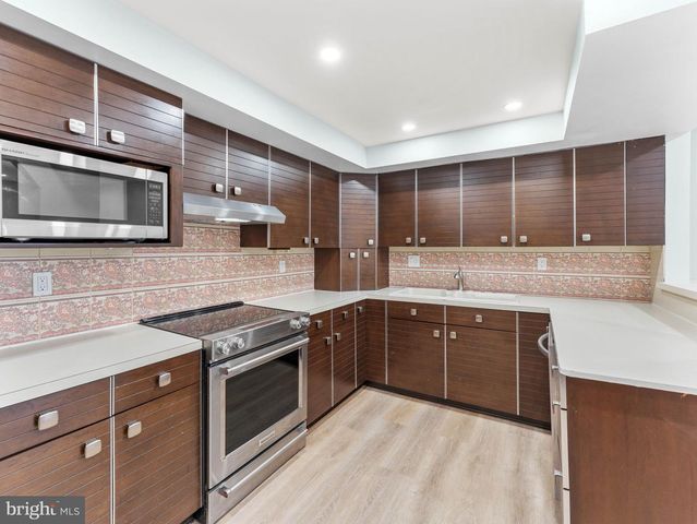 124 CENTURA, Cherry Hill, NJ 08003