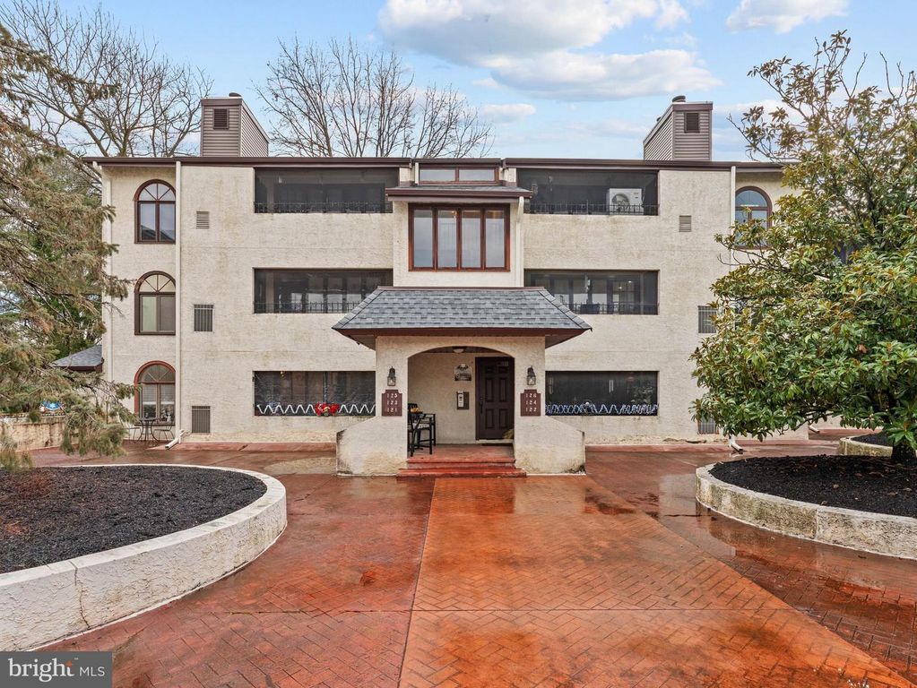 124 CENTURA, Cherry Hill, NJ 08003