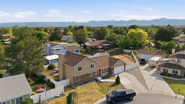 3363 W SCHORR CIR, West Jordan, UT 84084