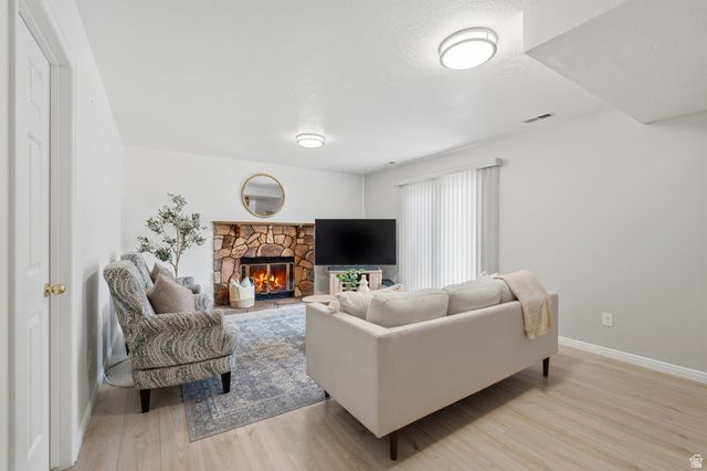3363 W SCHORR CIR, West Jordan, UT 84084