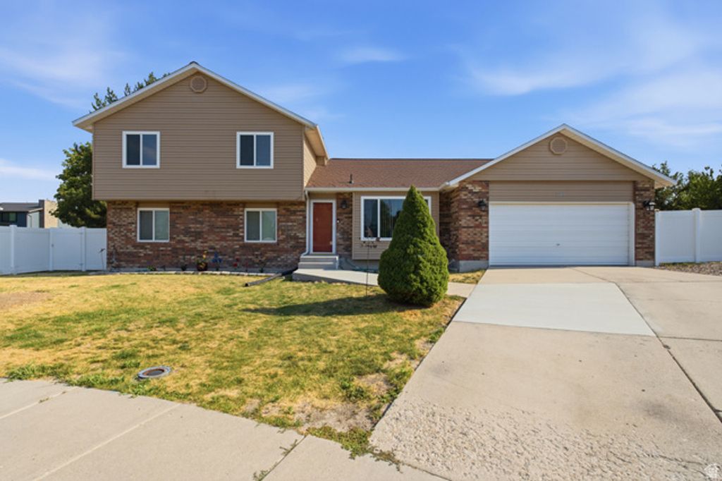 3363 W SCHORR CIR, West Jordan, UT 84084