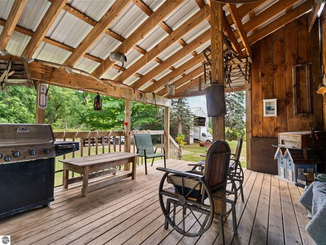 3651 Gleaner Hall Road, Kingsley, MI 49649