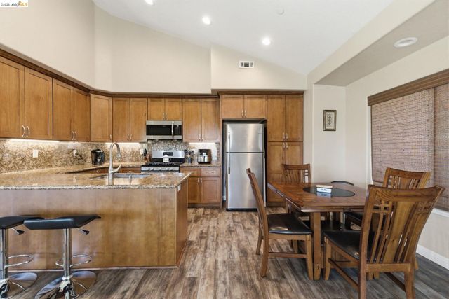 18272 Cara Lane, Jamestown, CA 95327