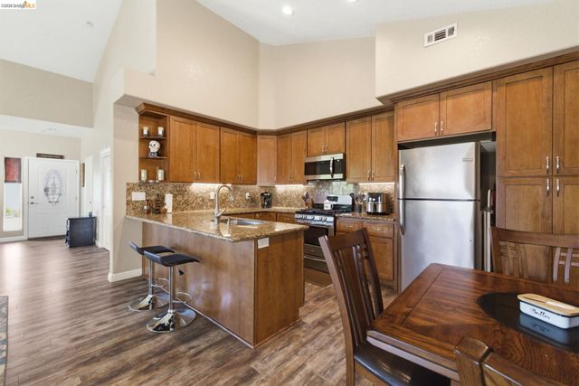 18272 Cara Lane, Jamestown, CA 95327