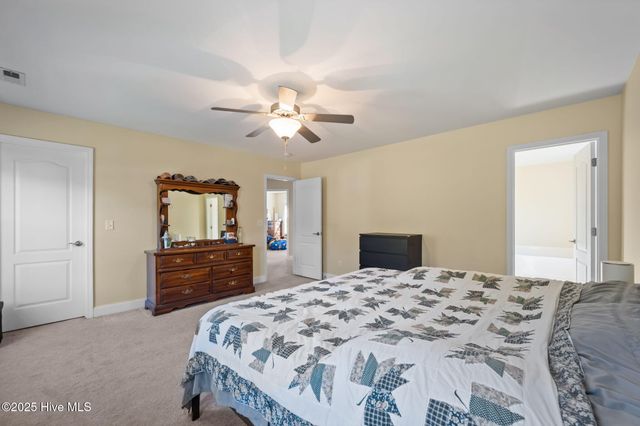 201 Murifield Drive, Jacksonville, NC 28540