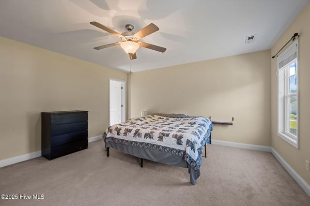 201 Murifield Drive, Jacksonville, NC 28540