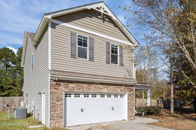 201 Murifield Drive, Jacksonville, NC 28540