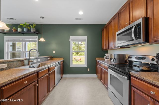 201 Murifield Drive, Jacksonville, NC 28540