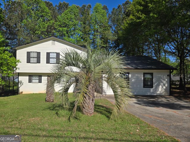 938 Iron Gate Boulevard, Jonesboro, GA 30238