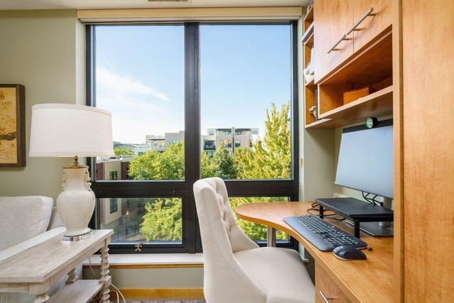 284 Spring Street 305, Saint Paul, MN 55102