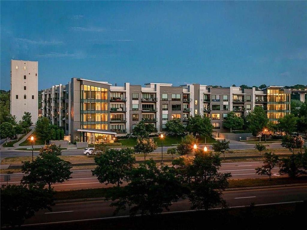 284 Spring Street 305, Saint Paul, MN 55102 — photo 2