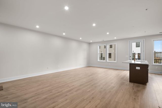 43305 FARRINGDON SQ, Broadlands, VA 20148