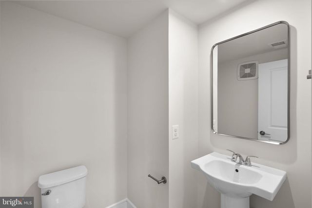 43305 FARRINGDON SQ, Broadlands, VA 20148