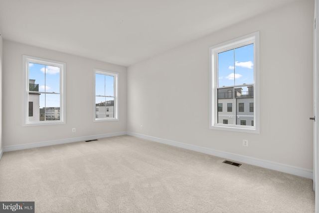 43305 FARRINGDON SQ, Broadlands, VA 20148