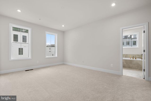 43305 FARRINGDON SQ, Broadlands, VA 20148