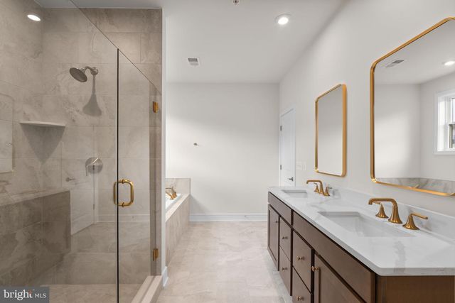 43305 FARRINGDON SQ, Broadlands, VA 20148