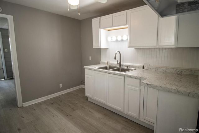 2829 Chicago Boulevard, Flint, MI 48503