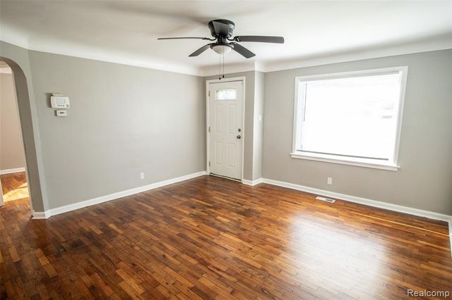 2829 Chicago Boulevard, Flint, MI 48503