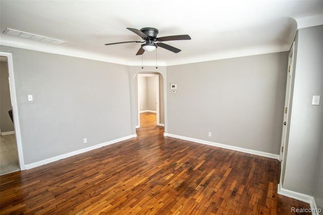 2829 Chicago Boulevard, Flint, MI 48503