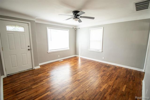 2829 Chicago Boulevard, Flint, MI 48503