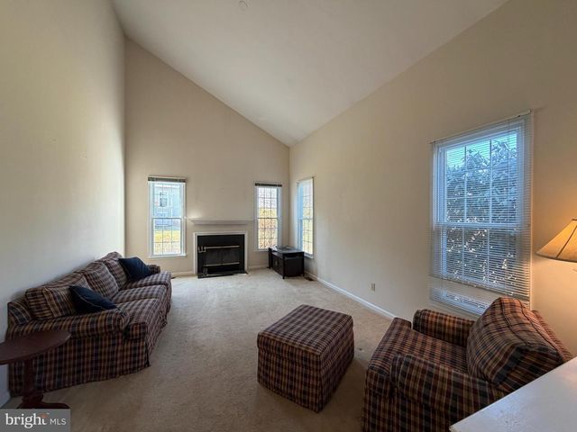 34 ASHLEA DR, Glenmoore, PA 19343