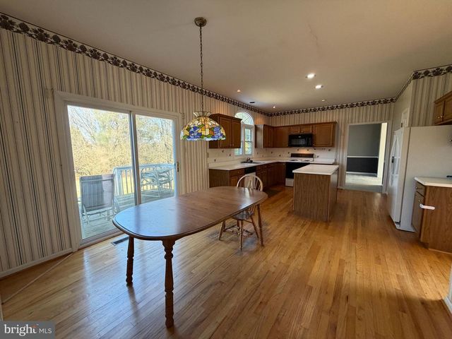 34 ASHLEA DR, Glenmoore, PA 19343